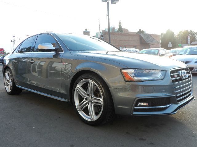 2013 Audi S4 4dr SR5 3.4L Auto 4WD
