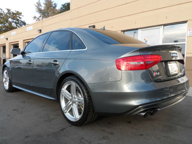 2013 Audi S4 4dr SR5 3.4L Auto 4WD