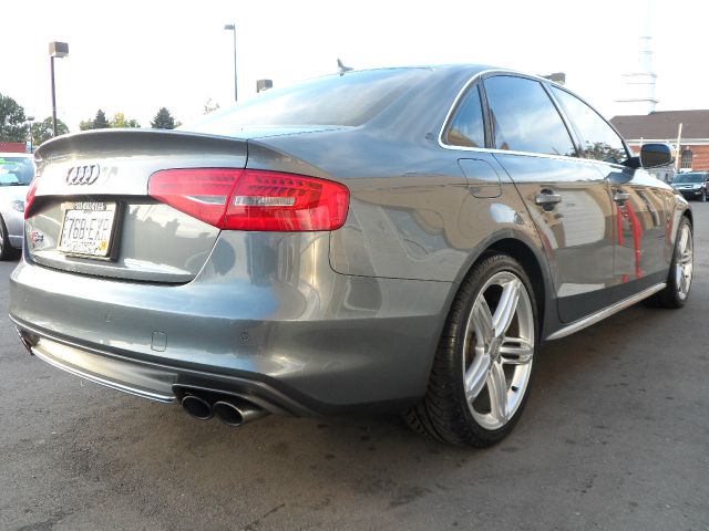 2013 Audi S4 4dr SR5 3.4L Auto 4WD