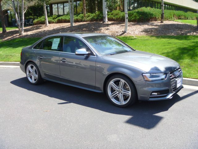 2013 Audi S4 CX W/ 2nd Row Quads, 3rd ROW Seatingrear BACK U