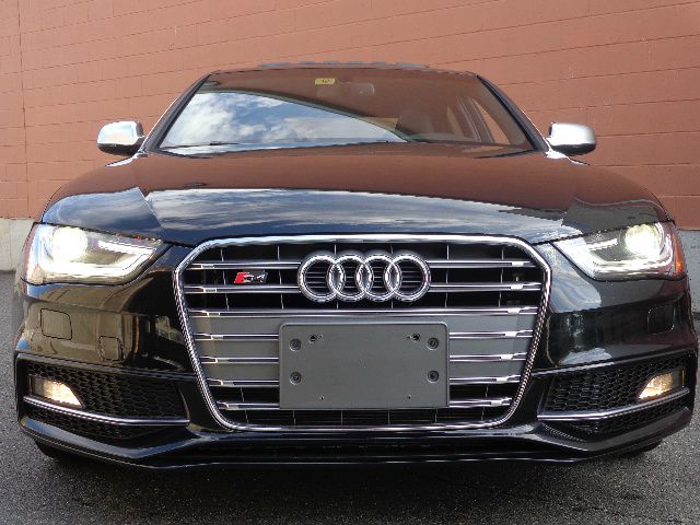 2013 Audi S4 Silverado Shortbed