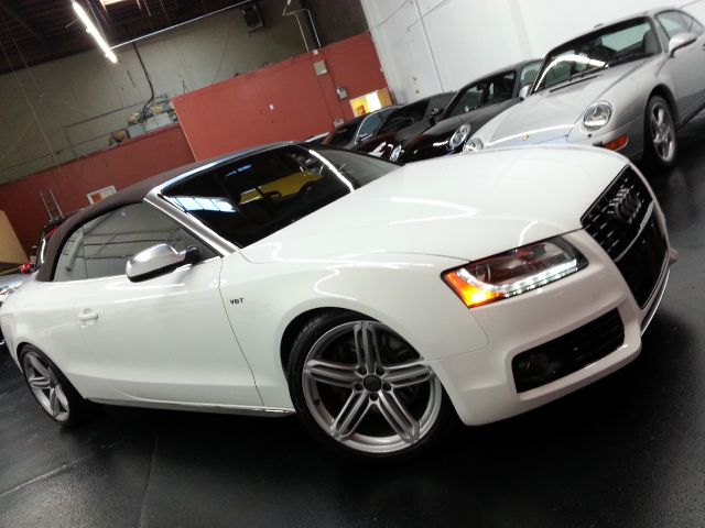 2010 Audi S5 EXT CAB