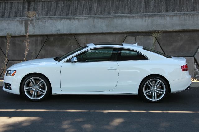 2011 Audi S5 109.8 WB