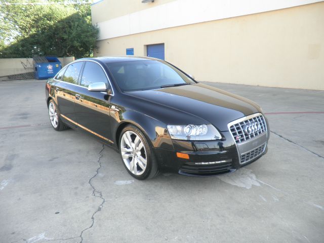 2008 Audi S6 4x4 Z71w/ Heated Leather, Trailer Towbose Sound