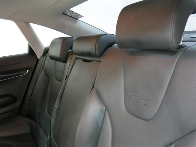 2011 Audi S6 2500 Extended