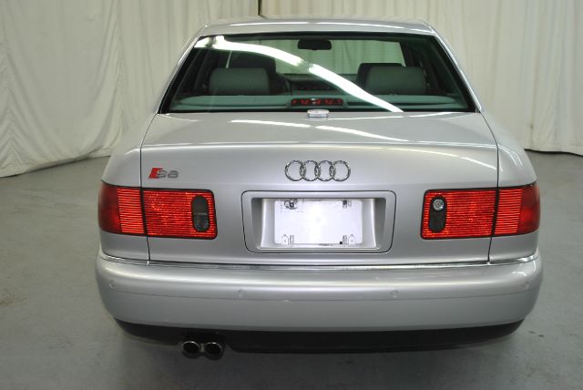 2001 Audi S8 SW1