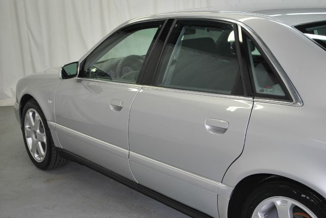 2001 Audi S8 SW1