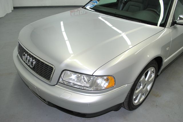 2001 Audi S8 SW1