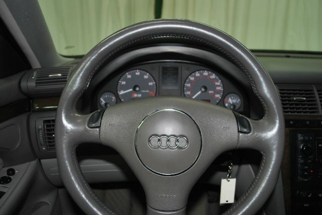 2001 Audi S8 SW1