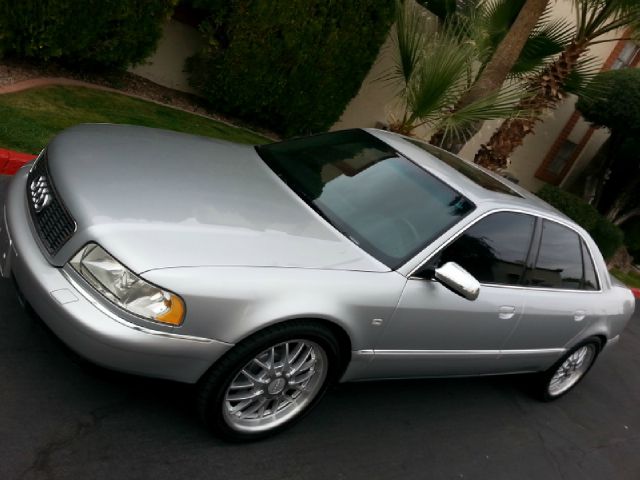 2002 Audi S8 SW1
