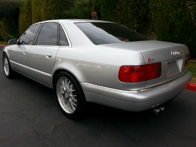2002 Audi S8 SW1