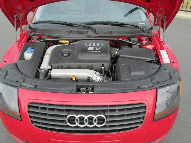2002 Audi TT 4WD SLT 5.7L