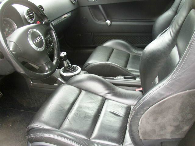 2002 Audi TT LE ES
