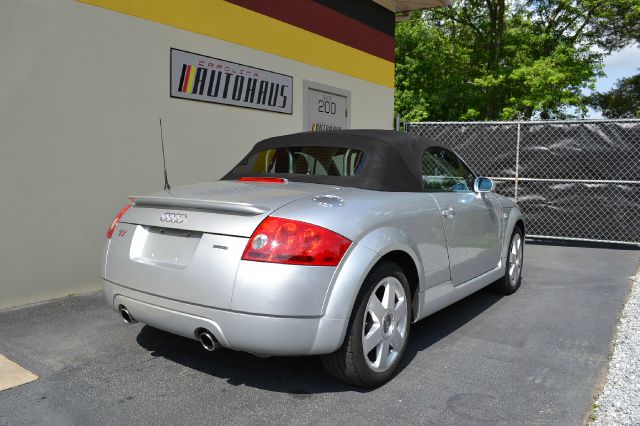 2002 Audi TT LE ES