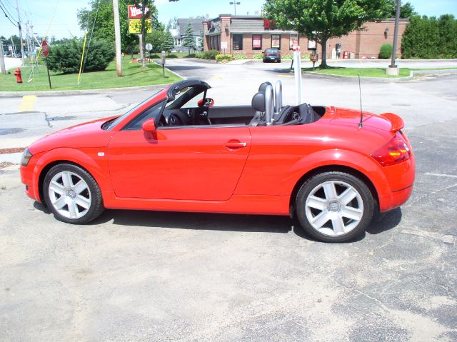 2004 Audi TT 2.5T DVD 7 PASS