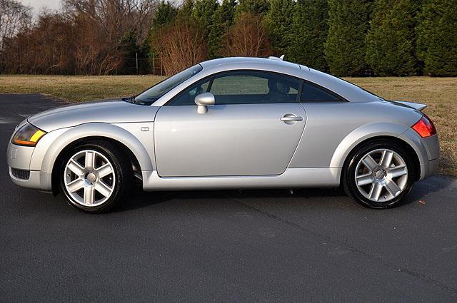 2005 Audi TT Manual