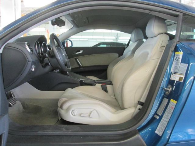 2009 Audi TT 4X4 Sunroof, Leather