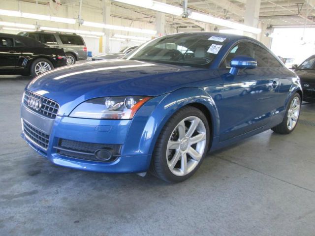 2009 Audi TT 4X4 Sunroof, Leather