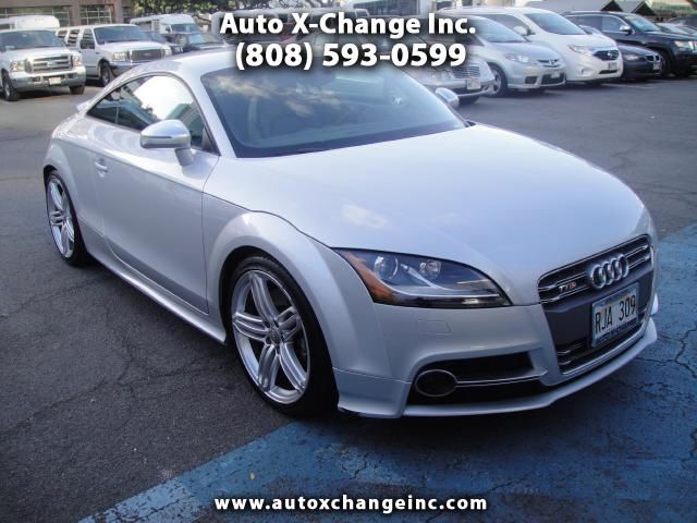 2011 Audi TTS 15 Utilimaster Utilivan II