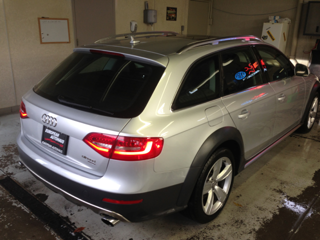 2013 Audi allroad Journey SUV