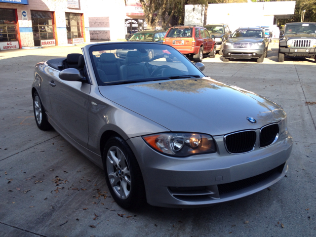 2008 BMW 1-Series 2.5L SE