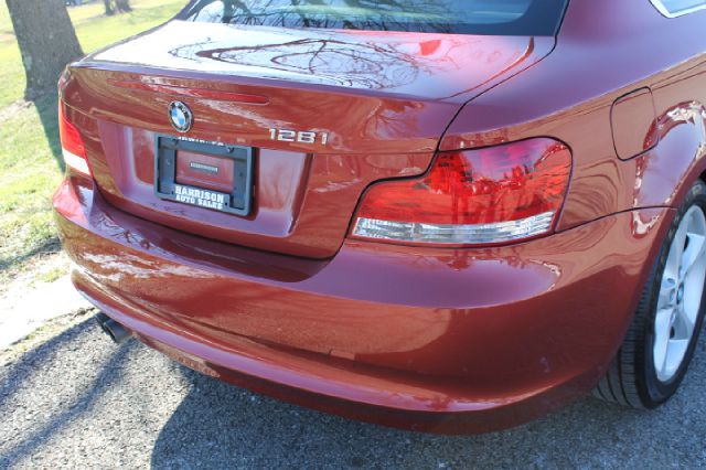 2008 BMW 1 series 2.5L SE