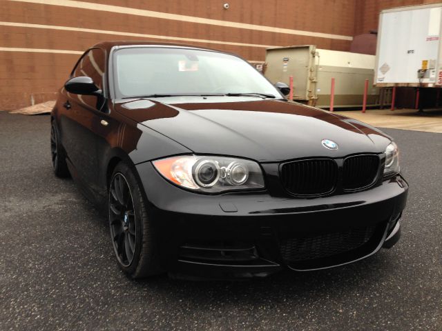 2009 BMW 1 series 2.5L SE
