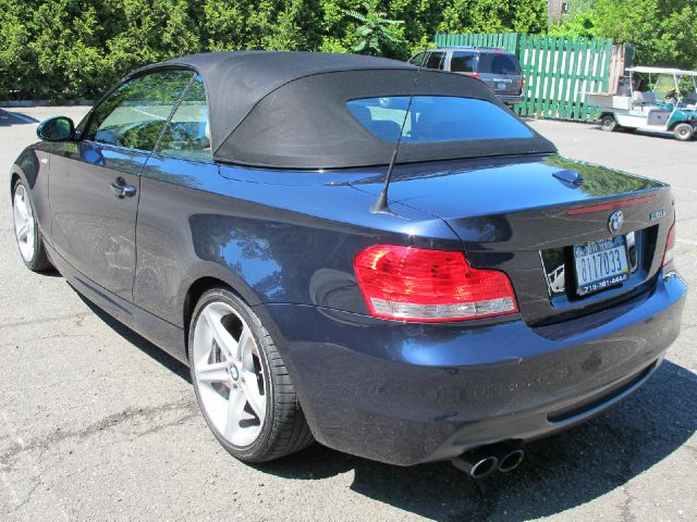 2008 BMW 1 series 2.5L SE