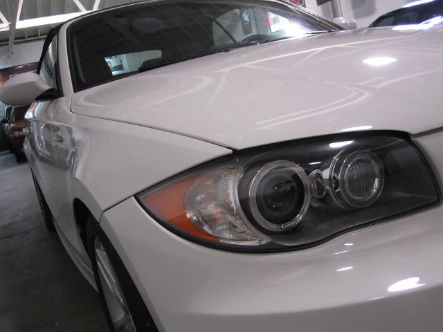 2008 BMW 1 series 2.5L SE