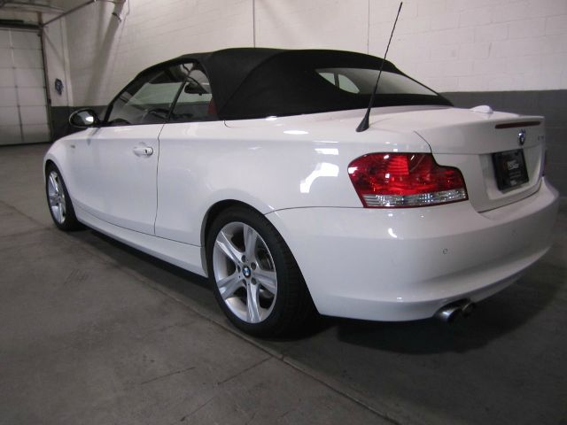 2008 BMW 1 series 2.5L SE