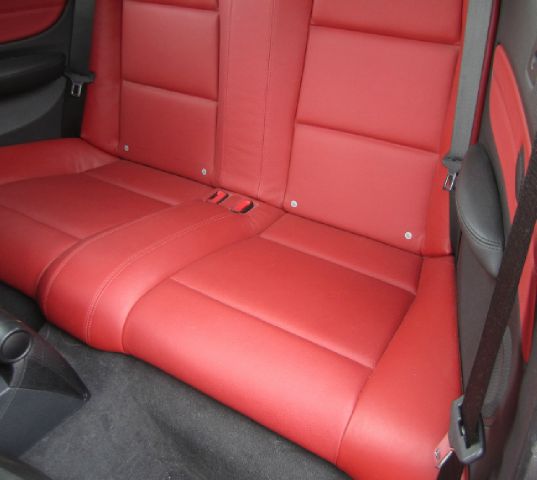 2008 BMW 1 series 2.5L SE