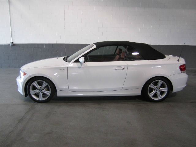 2008 BMW 1 series 2.5L SE