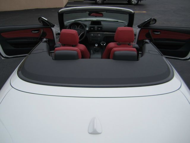 2008 BMW 1 series 2.5L SE