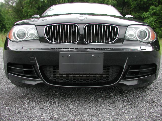 2008 BMW 1 series 2.5L SE