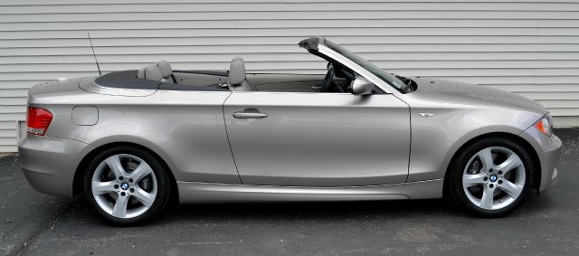 2008 BMW 1 series 2.5L SE