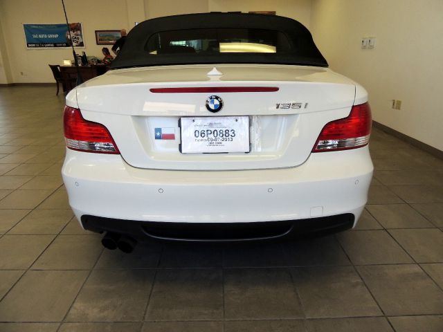 2008 BMW 1 series 2.5L SE