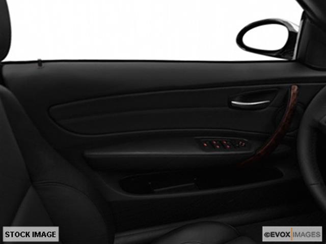 2008 BMW 1 series 2.5L SE