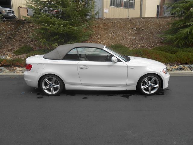 2010 BMW 1 series CREW CAB - Clean Carfax--4x4