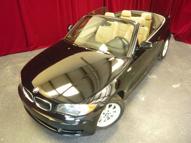 2011 BMW 1 series 2.5L SE