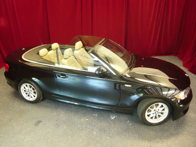 2011 BMW 1 series 2.5L SE