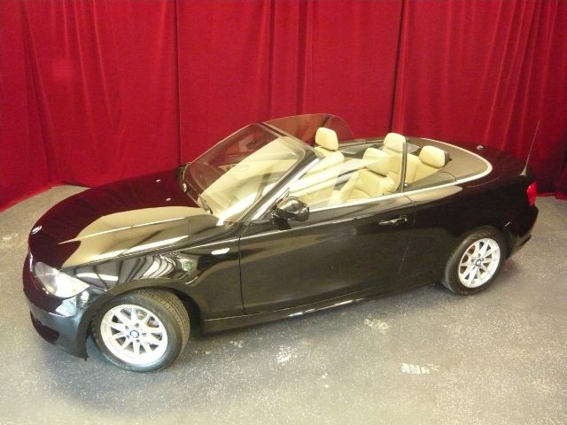 2011 BMW 1 series 2.5L SE