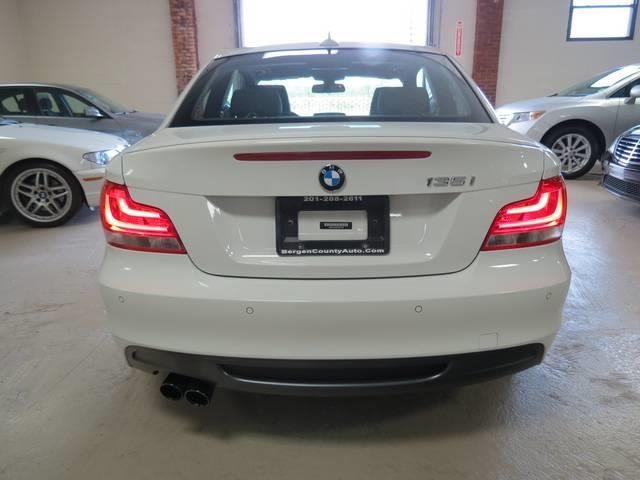 2012 BMW 1 series CREW CAB - Clean Carfax--4x4