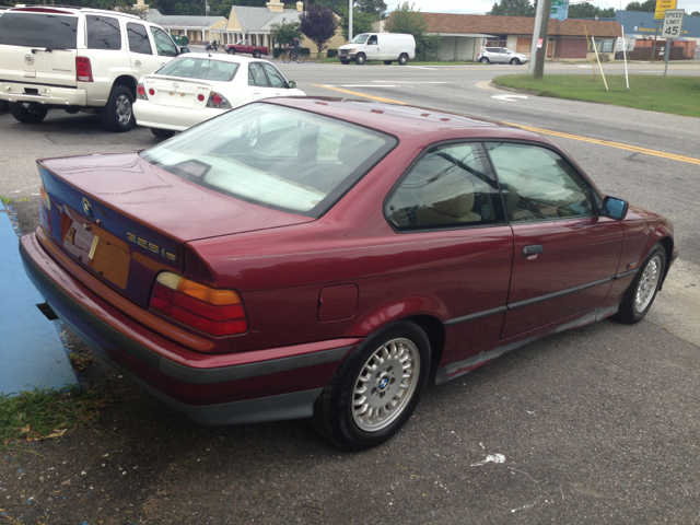 1995 BMW 3-Series XLT 4x44dr