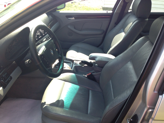 1999 BMW 3-Series SE Automatic 4X4 Beutiful