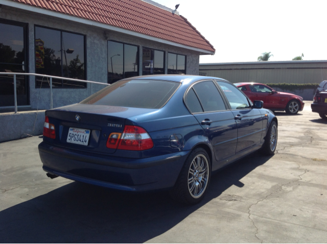 2002 BMW 3-Series STX XL XLT FX2 Lariat