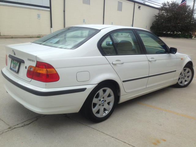 2003 BMW 3-Series STX XL XLT FX2 Lariat