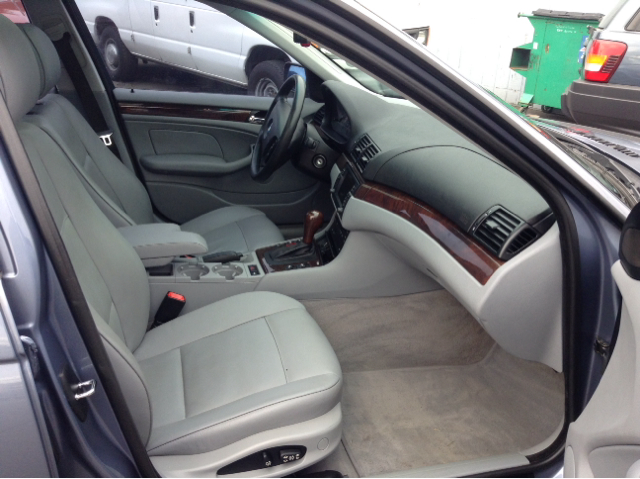 2003 BMW 3-Series STX XL XLT FX2 Lariat