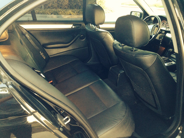 2003 BMW 3-Series STX XL XLT FX2 Lariat