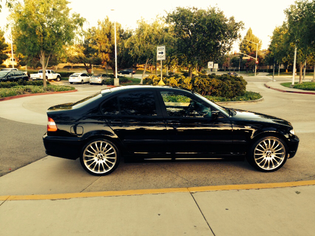 2003 BMW 3-Series STX XL XLT FX2 Lariat