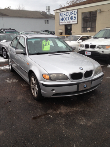 2004 BMW 3-Series 2WD 4dr Heat